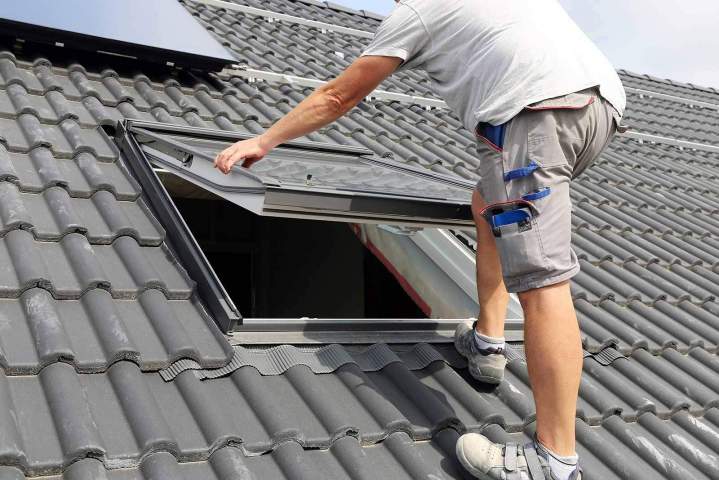Installateur de fenêtres de toit VELUX Mennecy